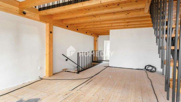 1. OG Wohnzimmer 1 / Küche