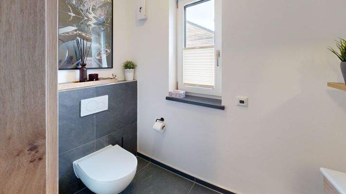 EG WC mit KI demöbliert