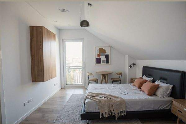 Schlafzimmer DG (mit KI digital verändert)