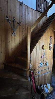 Treppe zum Obergeschoss