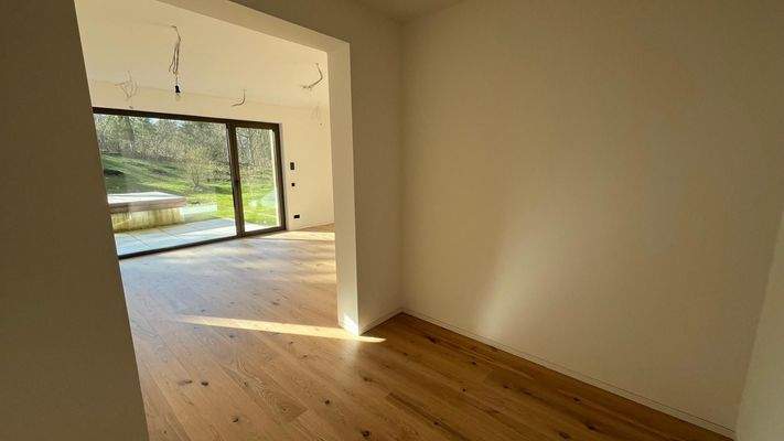 WhatsApp Image 2026-03-18 at 10.06.09 (9)