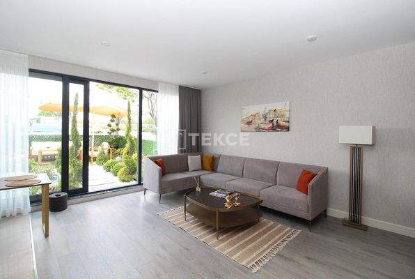 Villas with Private Gardens in a Complex in Ankara İncek