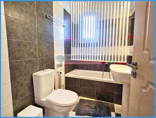 6f082a2f46004998b8094cd38b7117a2-original