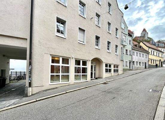 Ansicht mit Hofdurchfahrt