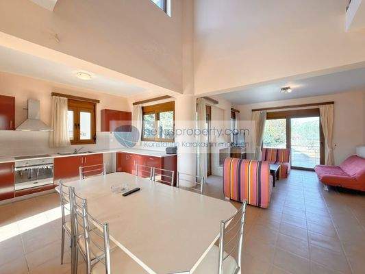 f29a720dec6b49859008d5b27747dea8-original