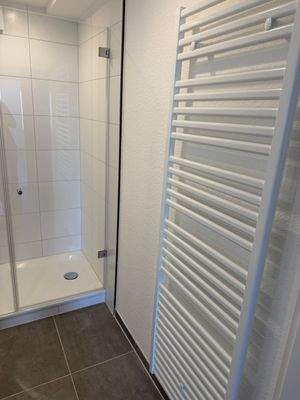 Badezimmer Ansicht 3.JPG