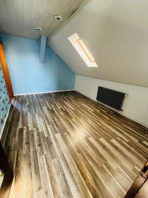 Durchgangszimmer / Büro