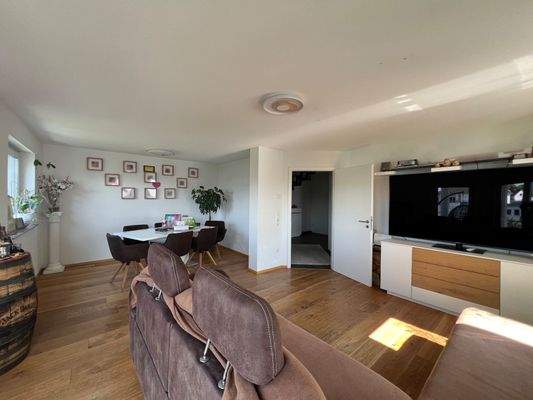 Wohn-Essbereich 2. OG 