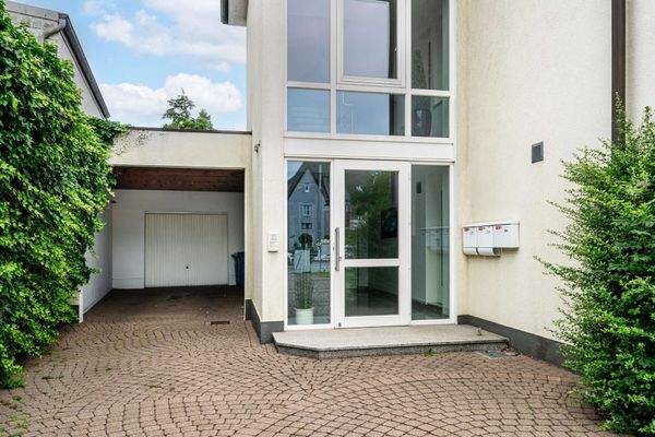 Separater Eingang Bürofläche