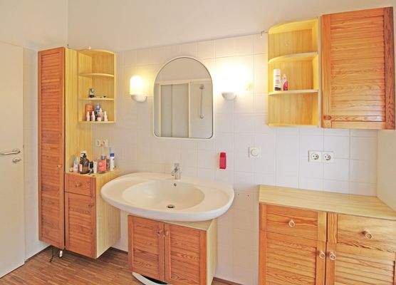 Badezimmer 2 im Obergeschoss