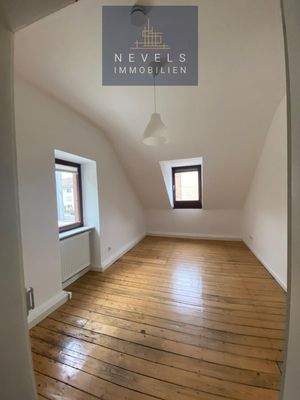 Zimmer 1 Dachgeschoß