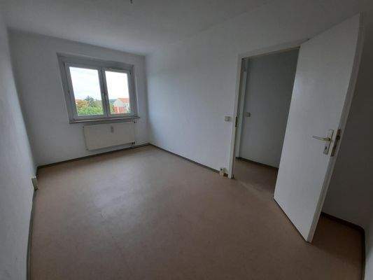 Leeres Zimmer mit Fenster