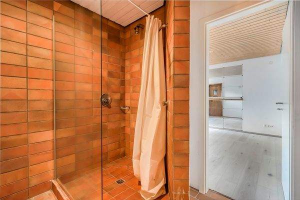 Dusche