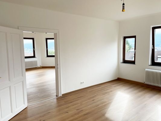 Wohnraum leer.jpg