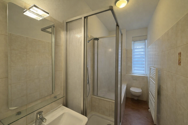 Visualisierung Badezimmer (KI-generiert)