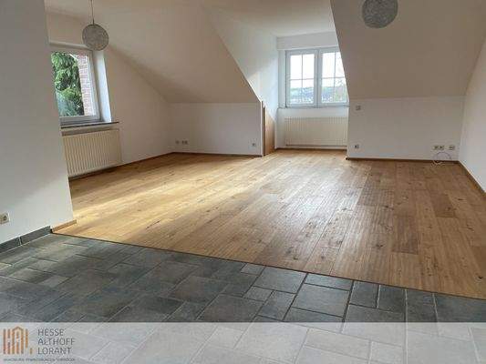 DG - Wohn-/Esszimmer