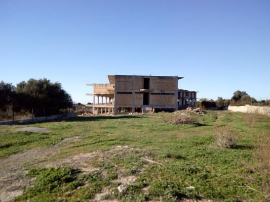 Kreta, Chorafakia: Hotel in Strandnähe - Rohbau - zu verkaufen