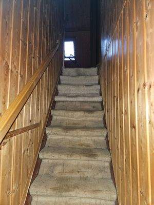 Treppe zum OG.jpg