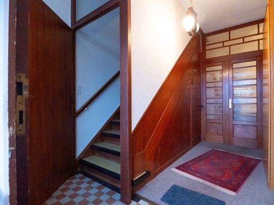 210 003 01 Eingangsbereich