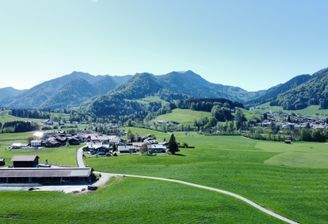 Grundstück
