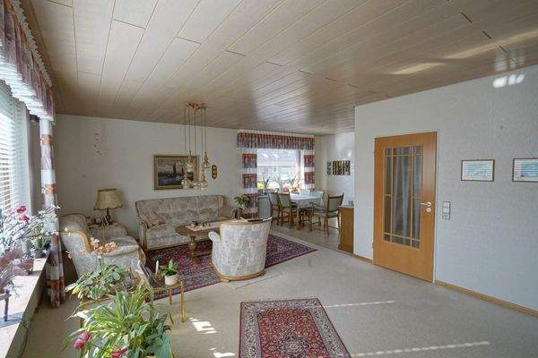 Wohn- und Essbereich