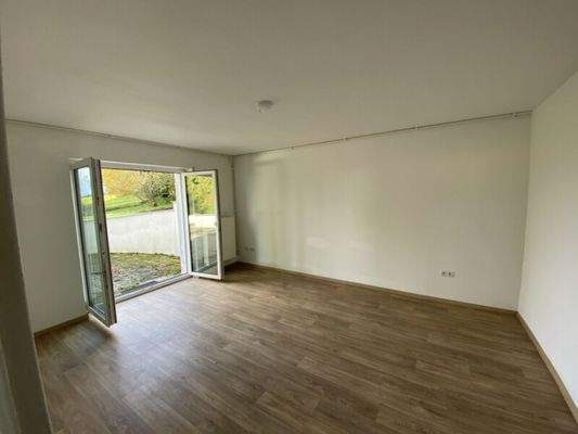 04 Wohn-Schlafzimmer EG.jpg