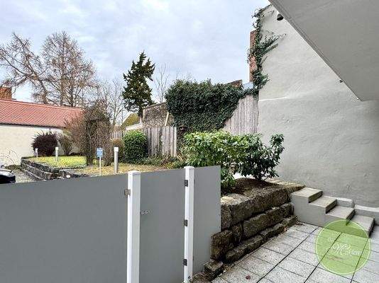 Ihre private Terasse in ruhiger Nachbarschaft ...