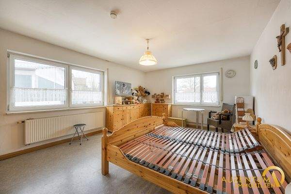 Schlafzimmer OG