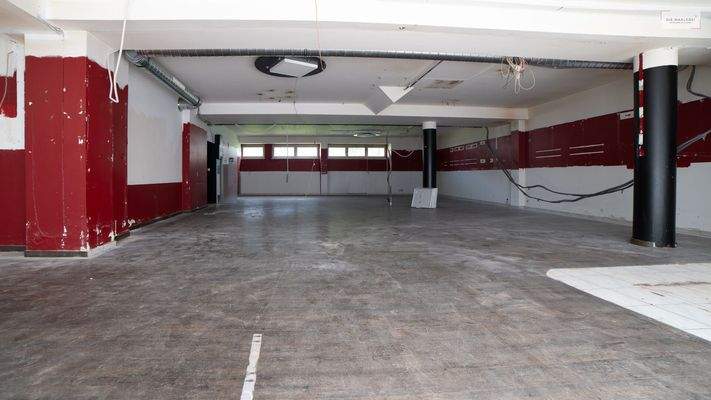 Die_Maklerei_Immobilien_Geschäftsfläche