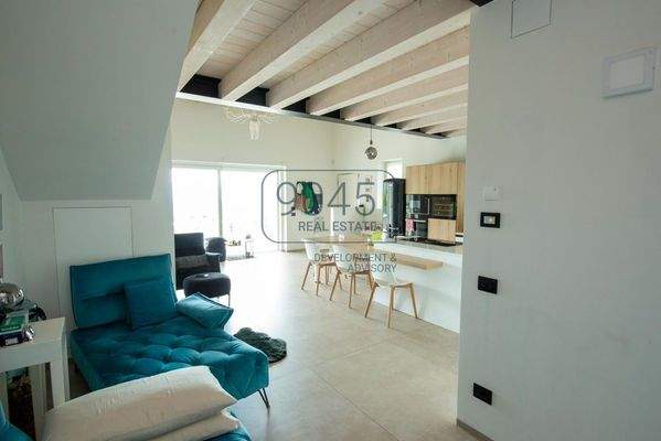 Eckreihenhaus-Villa mit großem Garten in Castion Veronese - Gardasee