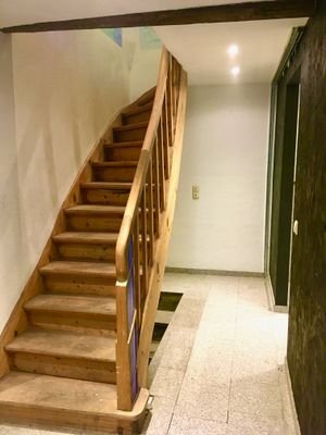 Restaurierte Treppe ins 1. Obergeschoss
