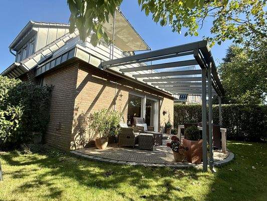 überdachte Terrasse