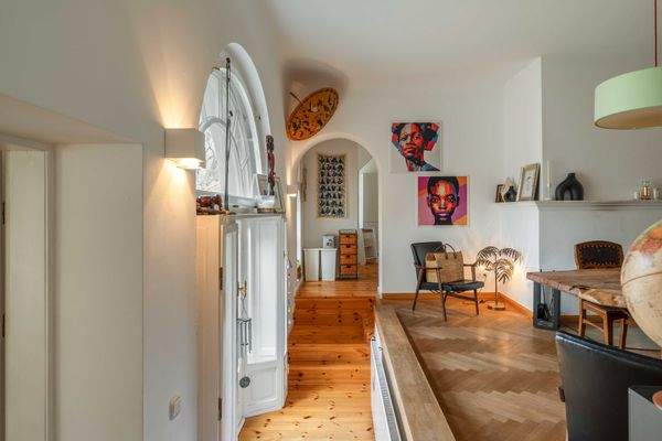 Durchgang vom Essbereich in die Küche