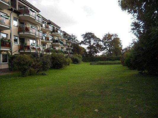 Grundstück hinter dem Haus