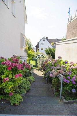 Zugang Firma/ Einliegerwohnung