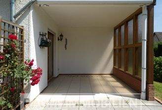 Überdachte Terrasse