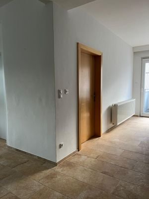 Wohnzimmer Ri Balkon.jpg