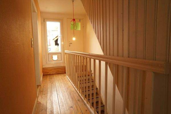 Flur 2. OG mit Ausgang zur Dachterrasse