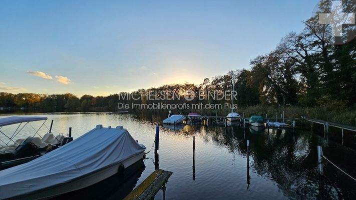 18_Abends-am-Steg_Einfamilienaus-Petzinsee-Schwielowsee-Geltow_ID209251101WS