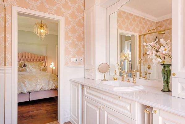 Schlafzimmer mit Bad en Suite