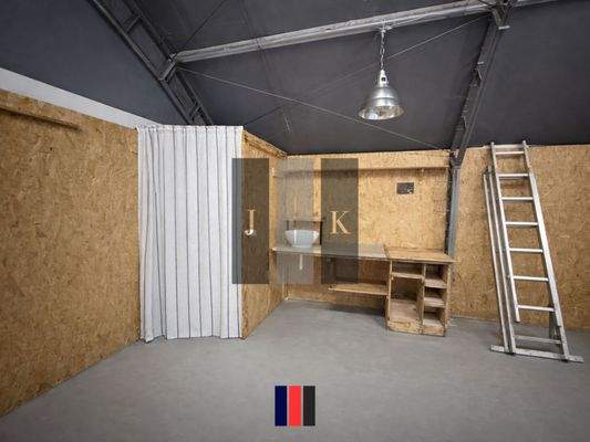 Halle Innenansicht 5