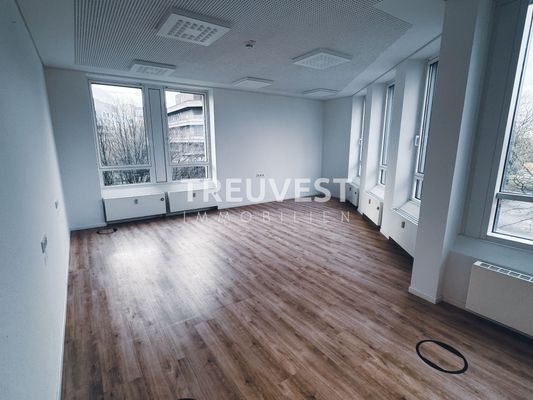TREUVEST Büro mieten Düsseldorf-14