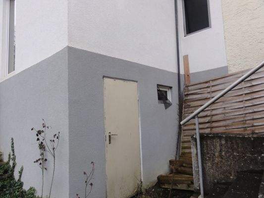 Ausgang Keller zum Garten.JPG