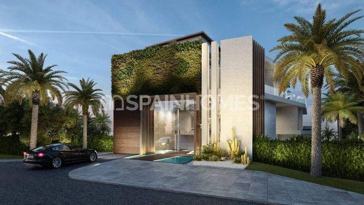 Unique Beachfront Project in Estepona with Luxury Apartment