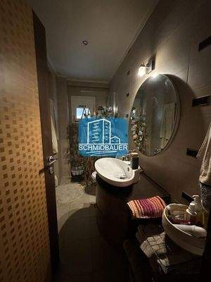 Kreta, Chersonisou: Villa mit 2 Wohnungen zu verkaufen