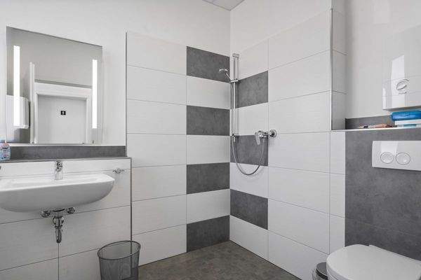 5Plus Immo Gewerbeobjekt Miete Würselen