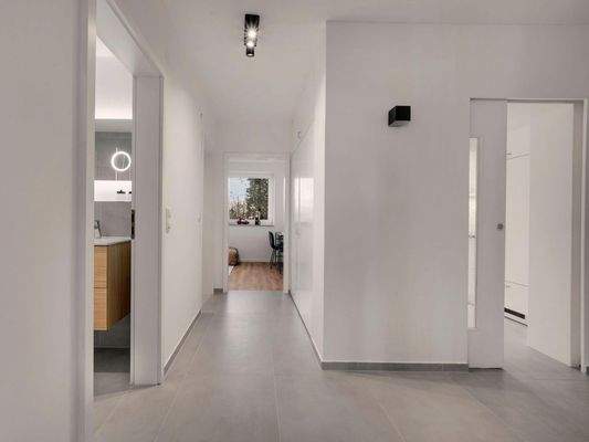 Flur mit Blick Kinderzimmer