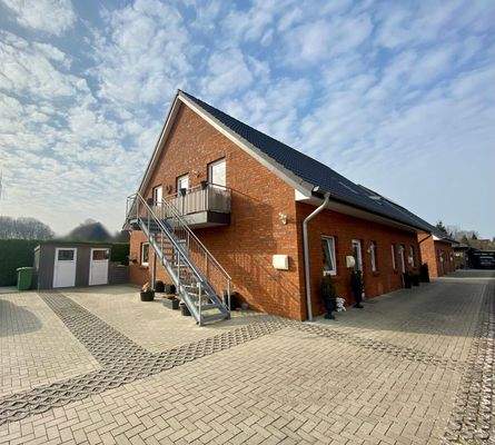 5) Außenansicht, Mehrfamilienhaus