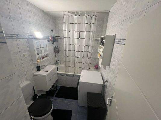 Blick in das Wannenbad