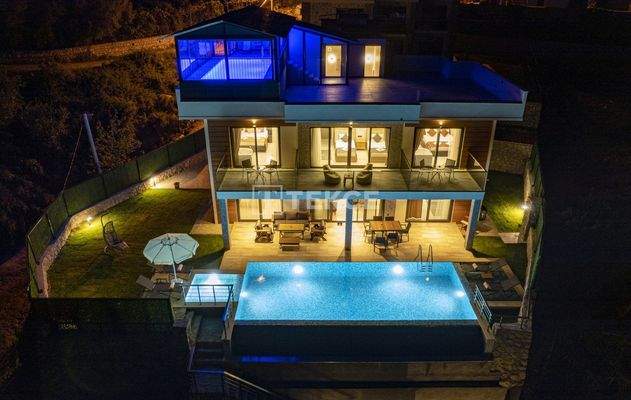 Detached Villa with Uninterrupted Sea View in Fethiye Faralya